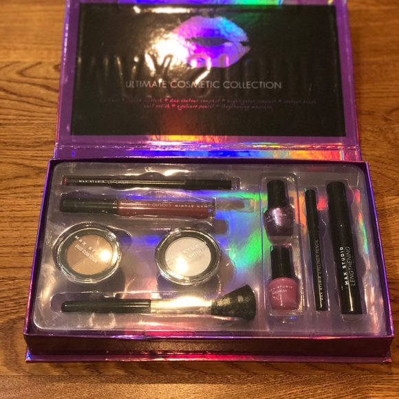 Max Studio Cosmetic - Picture 2 of 8